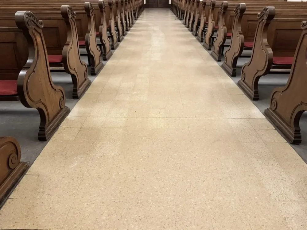 A0CDFBAE-4C42-4B12-A548-7BC7CE50B975_1_105_c